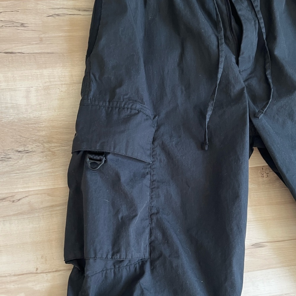 Nike tech pack men’s black waxed canvas cargo pants size Large - Picture 4 of 8